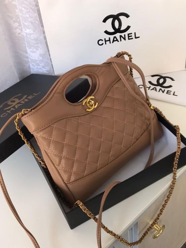 شنطة شانيل شوبنق