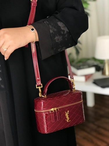 شنطة سان لوران