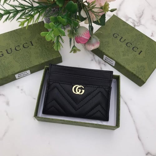 بوك قوتشي الانيق