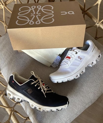 Loewe X On Cloudventure running Black