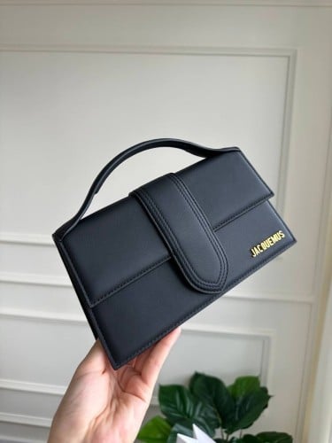 حقيبة جاكيموس