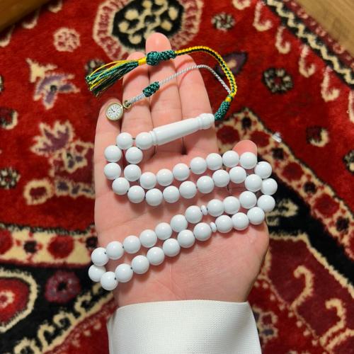 مسباح راتنج أبيض كركوشة . ساعة