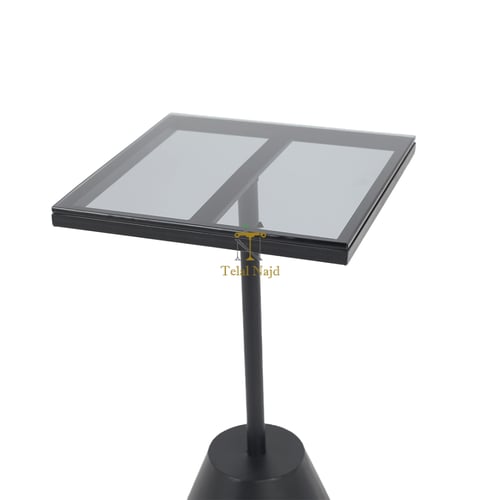 طاولة خدمة مربعه لون اسود سطح زجاج اسود شفاف