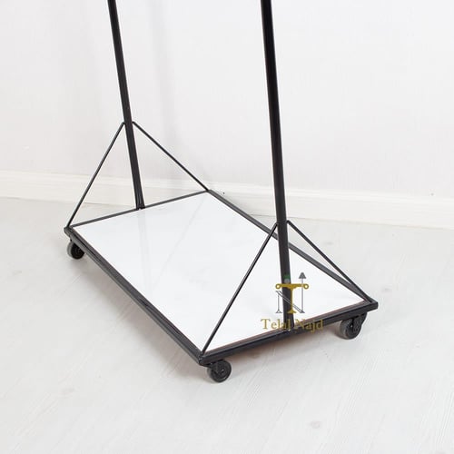 علاق عباية لون اسود قاعدة سطح سيراميك