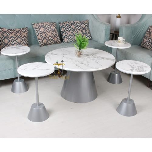 طقم طاولة لون فضي مع 4 طاولات صغيرة خدمة بسطح خشب...