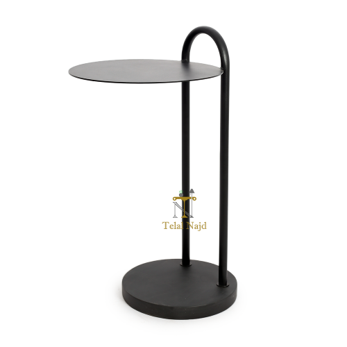 طاولة خدمة حديد شكل دائري لون أسود وسطح حديد لون أ...
