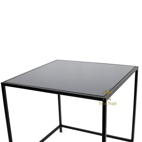 طاولة جانبية قواعد حديد سطح زجاج اسود