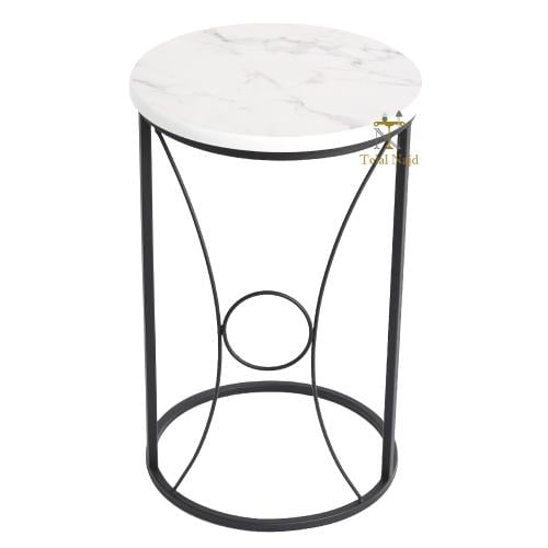 خدمة دائري لون اسود سطح ابيض