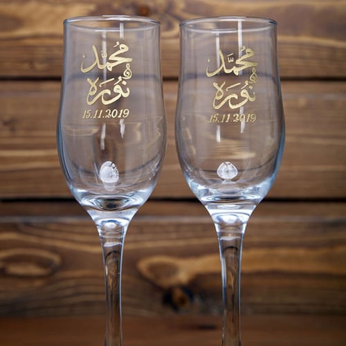 كاسات زجاج عصير للعروسين