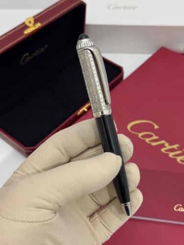 قلم كارتير فرار باللون الأسود الأنيق والفضي - نقش...
