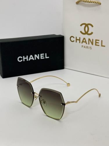 نظارة نسائية شانيل