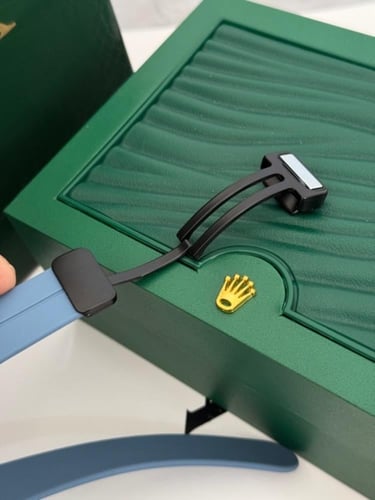 ساعة رولكس رجالية - ربل عنابي