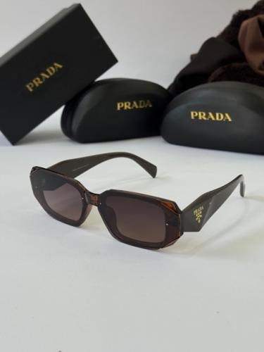 نظارة شمسية جديد برادا