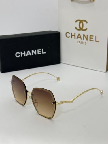 نظارة نسائية شانيل