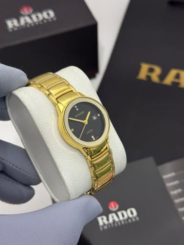 ساعة نسائية رادو