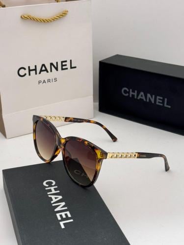 نظارة شمسية نسائية شانيل