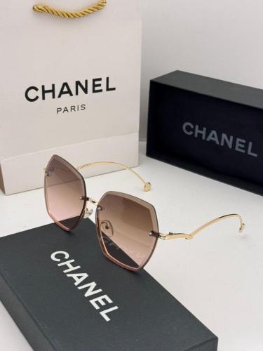 نظارة شمسية نسائية شانيل