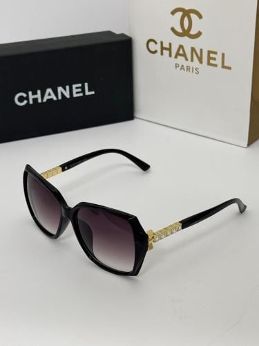 نظارة نسائية شانيل