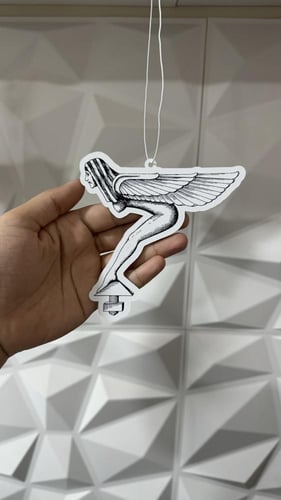 تعليقة تمثال حورية مصرية