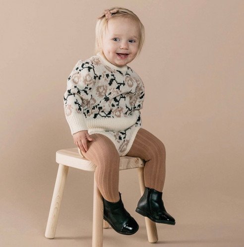 VINTAGE LOOKING SWEATER