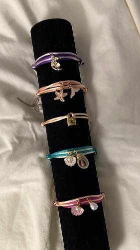 ٥ اساور- الالوان من اختياركم