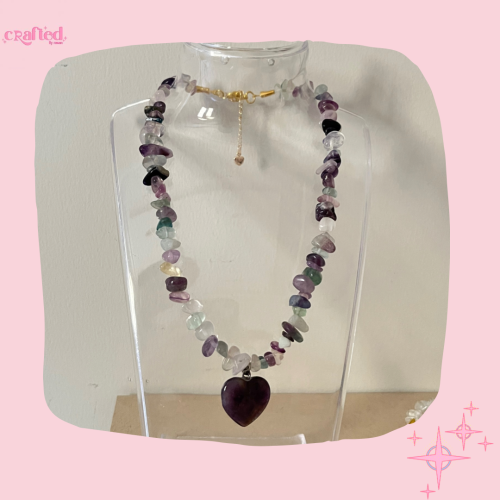 سلسال حجر مع قلب