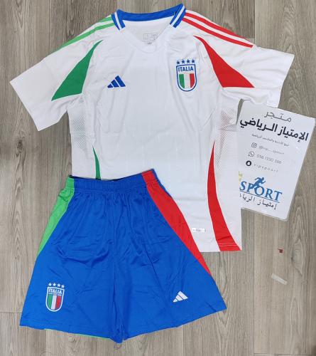 منتخب ايطاليا ابيض 2025