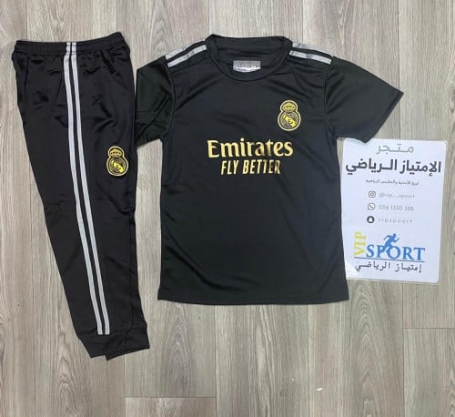 ريال مدريد ولادي مع سروال