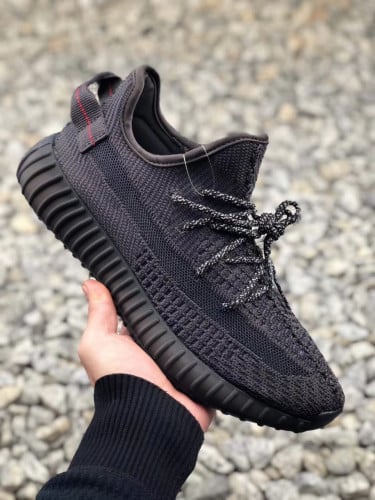 ادايدس YEEZY BOOST 350V2