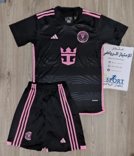 انتر ميامي اسود 2025