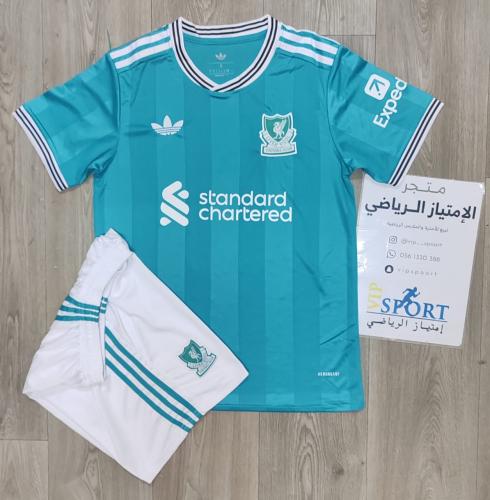 طقم ليفربول الثالث اخضر 2026