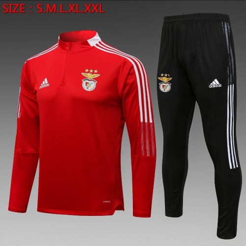 ترنج بنفيكا مع السروال 2022