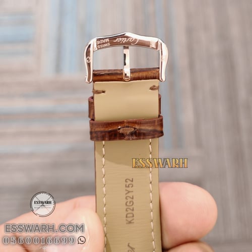 ساعة كارتير سانتوس دومو مقاس 40 جلد بني