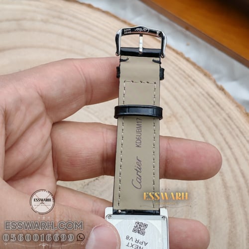 ساعة كارتير تانك موست مقاس 33.7 x 25.5 mm صغير جلد