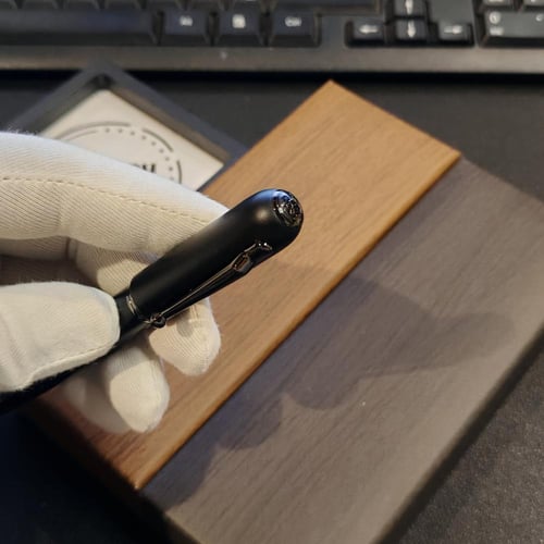 قلم دنهل موديل رقم D18