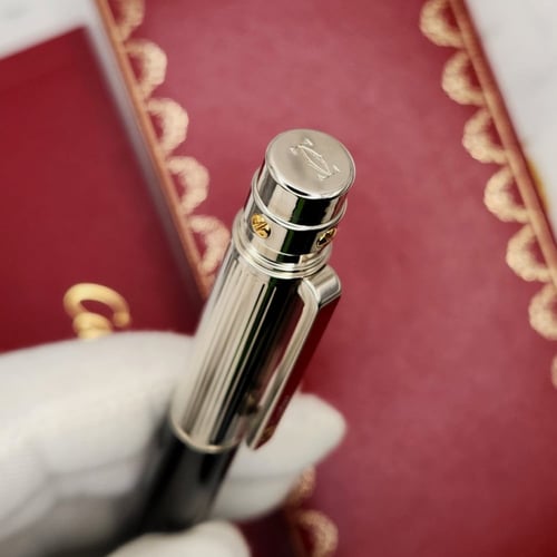 قلم كارتير سانتوس دو كارتييه موديل رقم CRM0124 مسم...