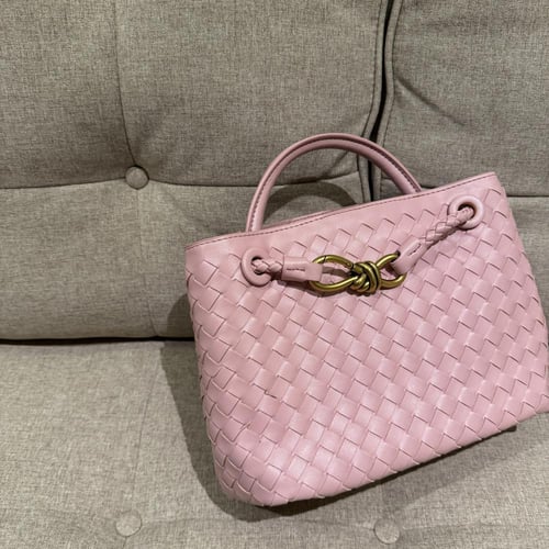 آنديامو 24سم - لون بيبي بنك