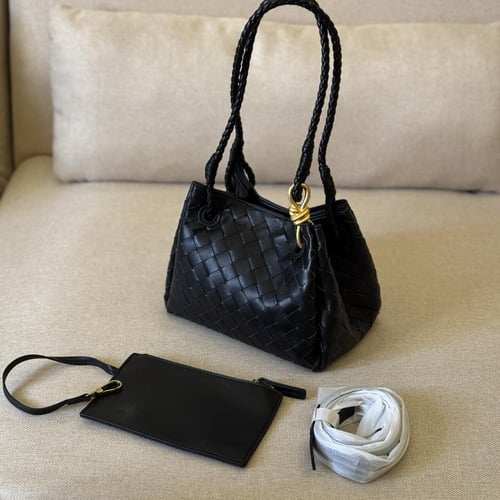 آنديامو شولدر - اسود