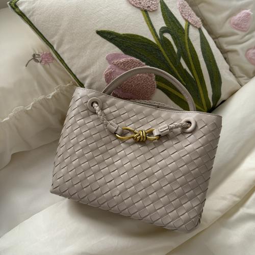 آنديامو 24سم - لون بيج فاتح