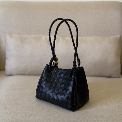 آنديامو شولدر - اسود