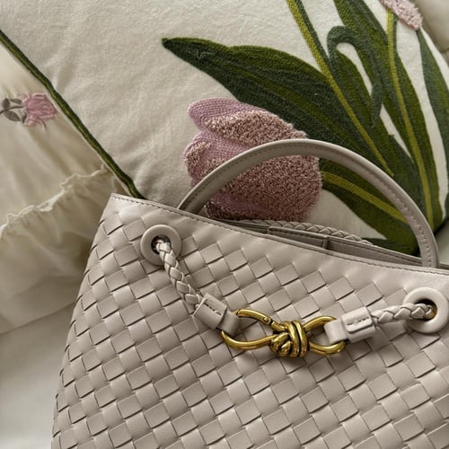 آنديامو 24سم - لون بيج فاتح