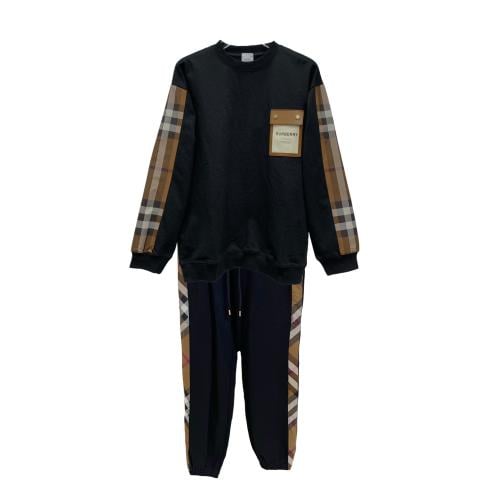 ترينق بربري | Burberry tracksuit