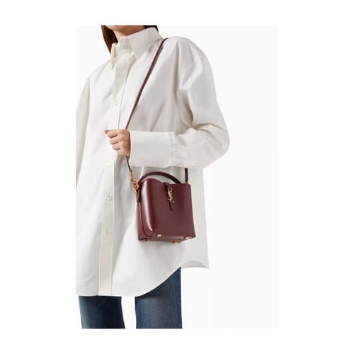 شنطة نسائية سان لوران