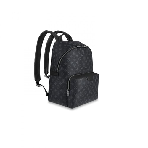 شنطة ظهر لويس فيتون