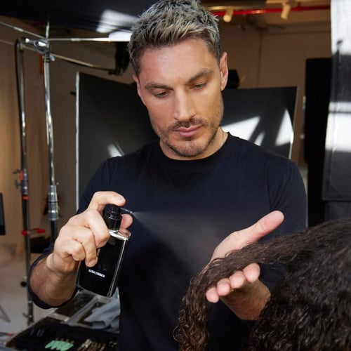 كريم شعر من كولور واو للشعر المجعد، يوفر حماية قوي...