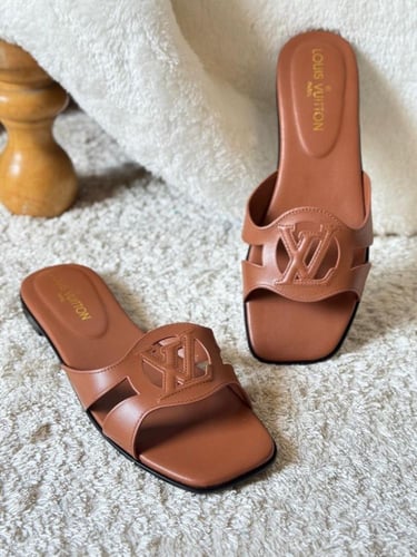 فلات لويس فيتون نسائي