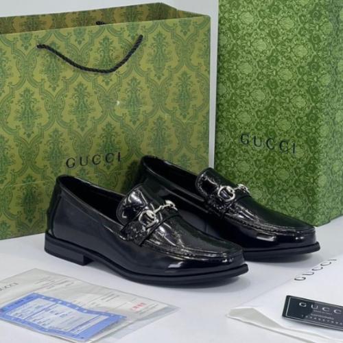 حذاء قوتشي رسمي لامع