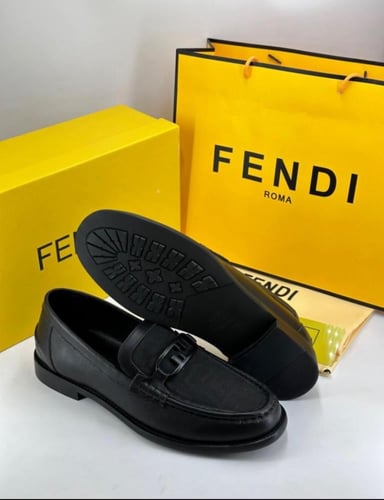 حذاء فندي رسمي