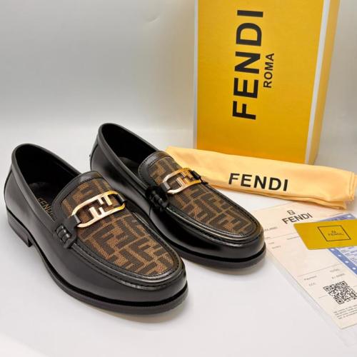 حذاء فندي رجالي رسمي ذهبي