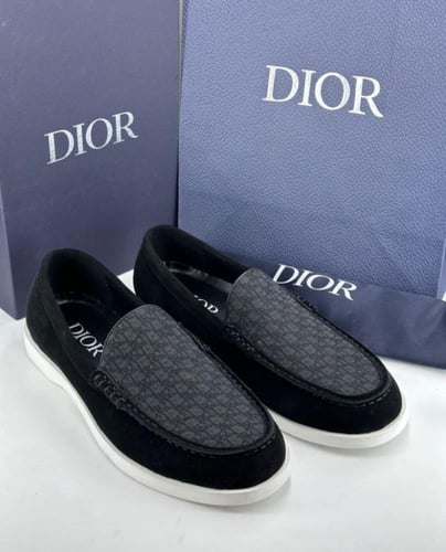 حذاء ديور رجالي